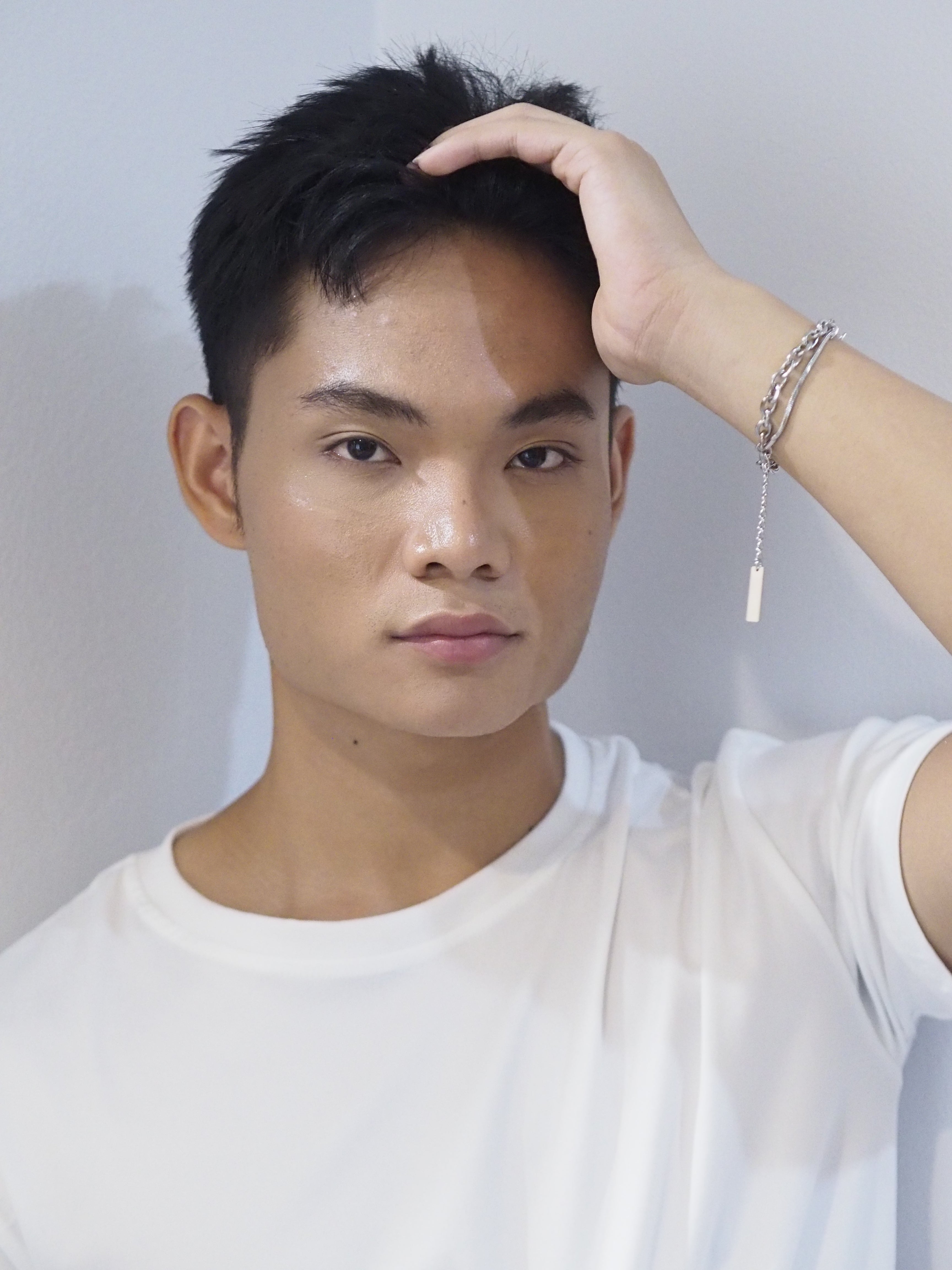 สร้อยข้อมือคริสตอล